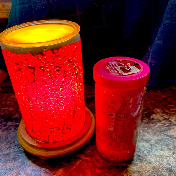 Pink Zebra simmer light.